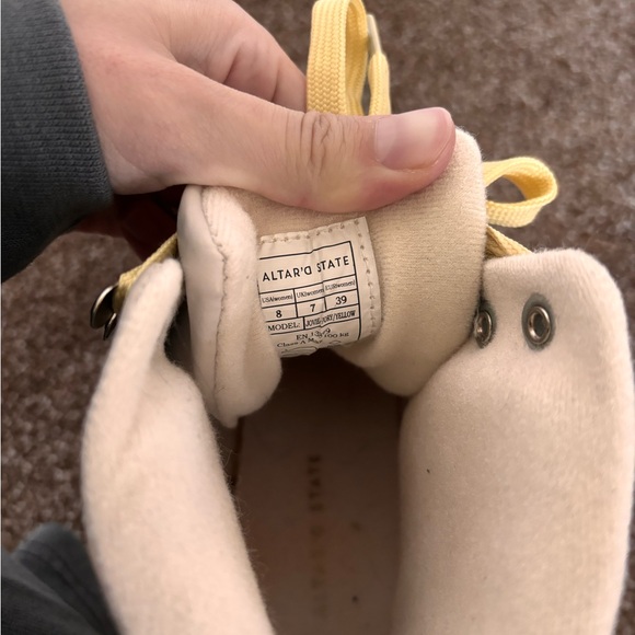 Iconic Smiley face Retro roller Skates | Altar'd State size 8 like new! yellow - Picture 6 of 9